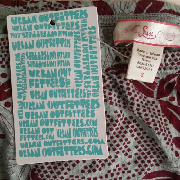 Lux by Urban Outfitters asymmetrical strapless top - Picture 4 of 4