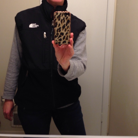 SOLD!!! Additional Photos - North Face Denali Vest