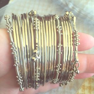 22pcs Amrita Bangle Mumbai set