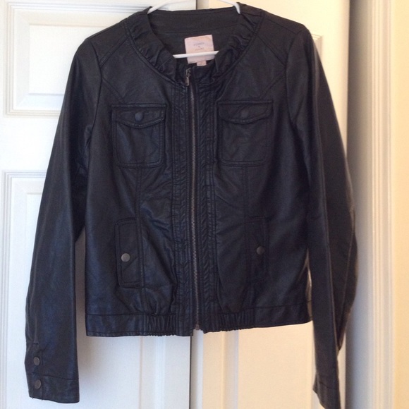 Romeo & Juliet Couture Faux Leather Jacket - Med