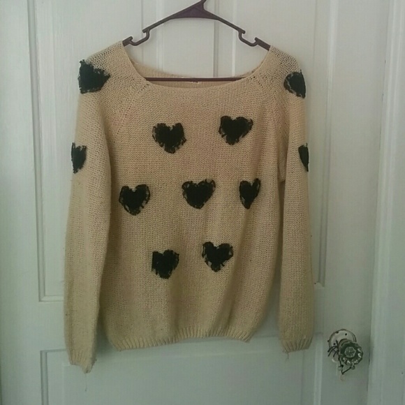 Phase one darling sweater with hearts