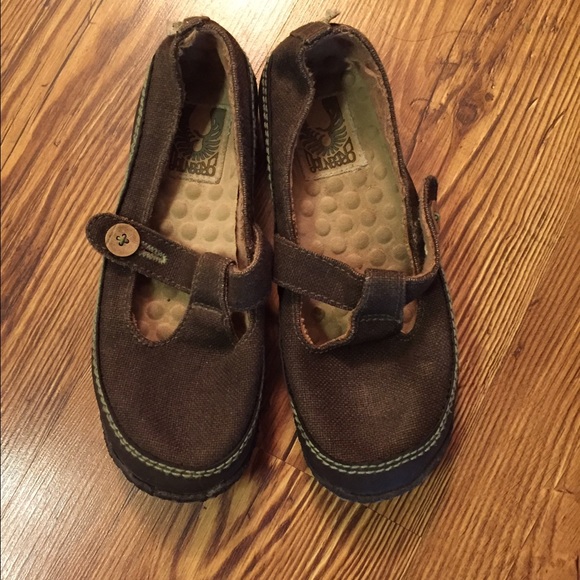 Women's simple Greentoe  shoes size 7