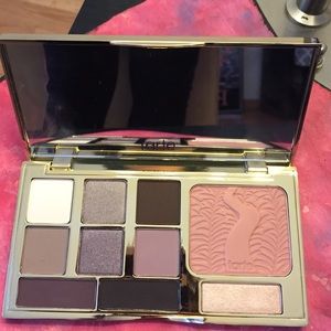 Tarte energy noir palette