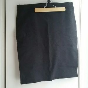 Old Navy Charcoal Grey Pencil skirt