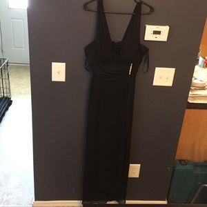 PRICE CUT! Semi-formal black gown size 16 NWT