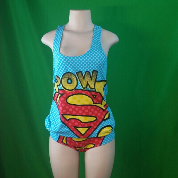 Women Super Girl 2 piece pajama set NWTG