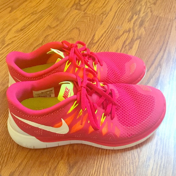 Nike Shoes Hot Pink And Lime Green Nike 5 Tennis Shoe