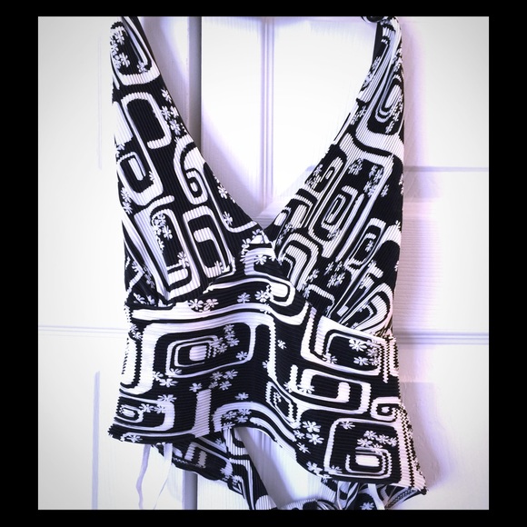 90's Halter Top!