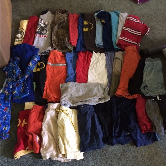 Huge lot of 3t & 4t boy clothes