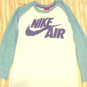 Nike t-shirt