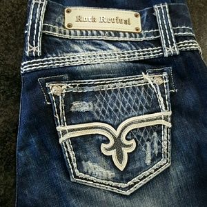 Rock revivals size 30 length 31