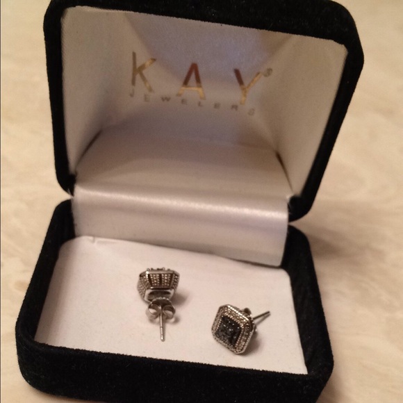 EARRINGS✨✨ - Picture 2 of 4