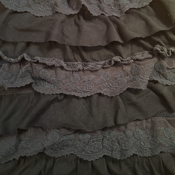 Hollister layered tank top, adjustable straps - Picture 3 of 4
