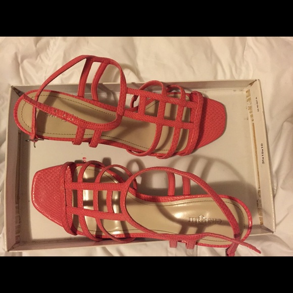 East 5th coral sandals