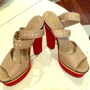 Flash Sale!!! Yevs Saint Laurent chunky heal