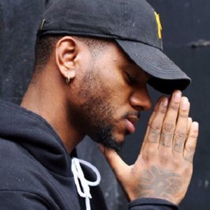 Meet your Posher, Kira