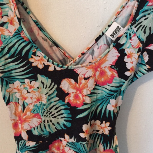 Crisscross Hawaiian PINK skater dress - Picture 2 of 3