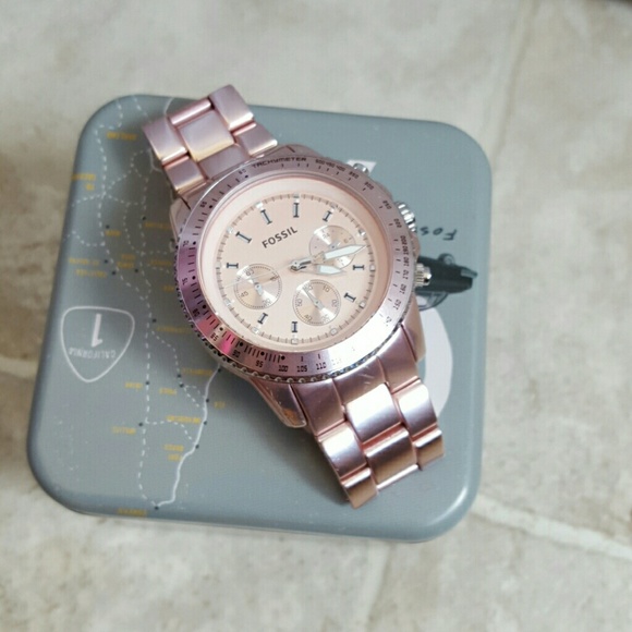 SALE--->Rose Gold Fossil Watch
