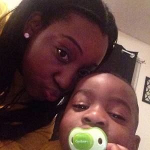 Meet your Posher, Ebony