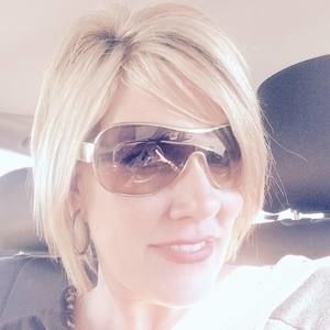 Meet your Posher, Carmon