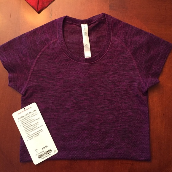 Lululemon Swiftly Tech SS Crew