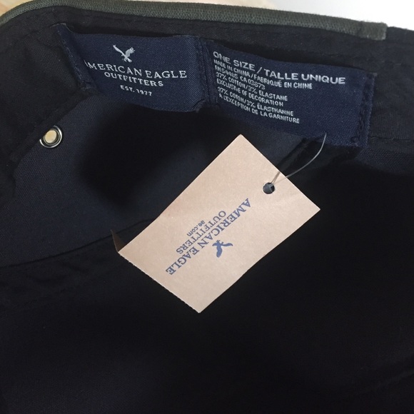 Colorblock hat - Picture 3 of 3