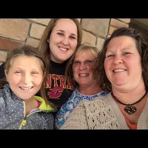 Meet your Posher, Mindi