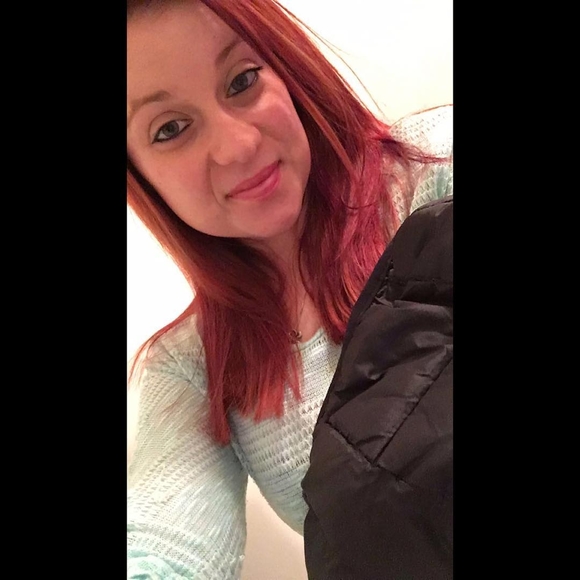 Meet your Posher, Megan - Picture 1 of 1