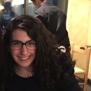 Meet your Posher, Rebecca