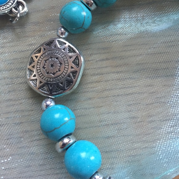 Jewelry Bundle - Picture 3 of 4
