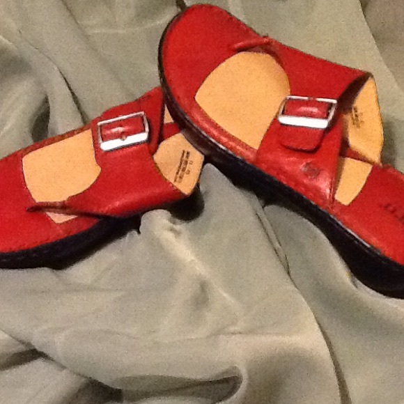 Red leather thong flat sandals