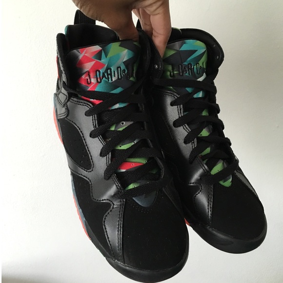 MTM 7s Size 5.5Y.