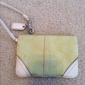 Wristlet