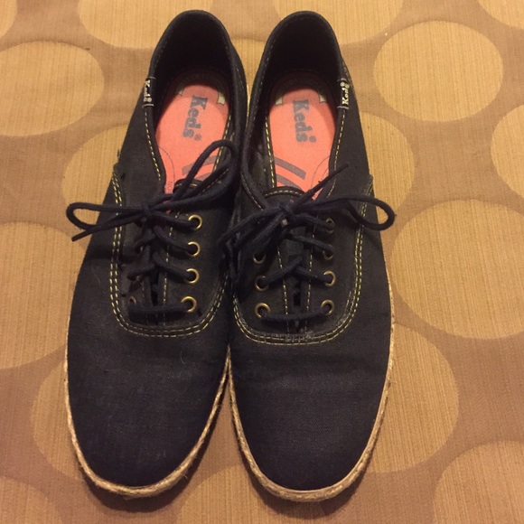 Black Keds