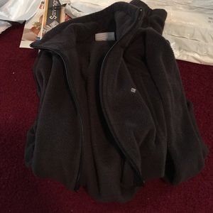 Black Columbia zip up