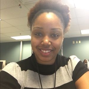 Meet your Posher, Melanie