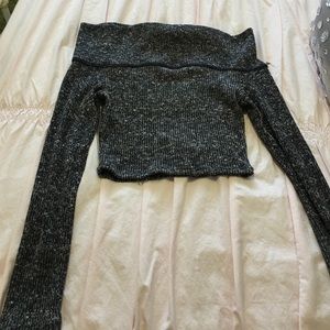 Off Shoulder Long Sleeve Crop Top