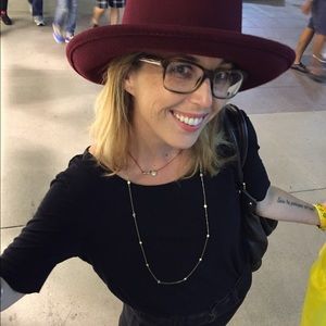 Meet your Posher, Michele