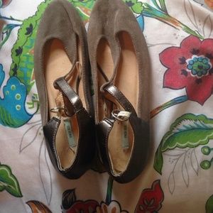 Tan flats size 7 1/2