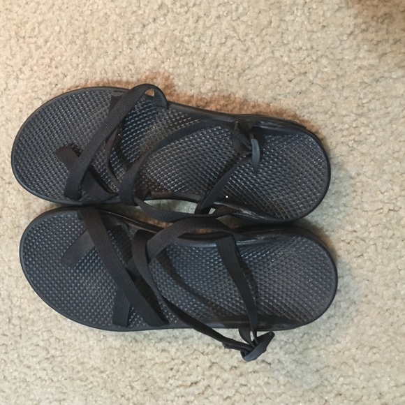 Chacos size 9 NEED TO SALE TODAY!