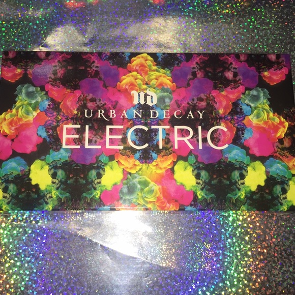💥sold 💥URBAN DECAY ELECTRIC