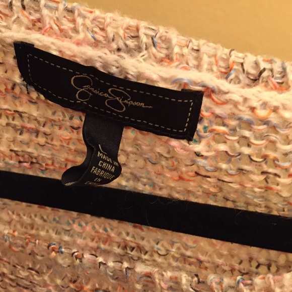 Jessica Simpson - Picture 2 of 2