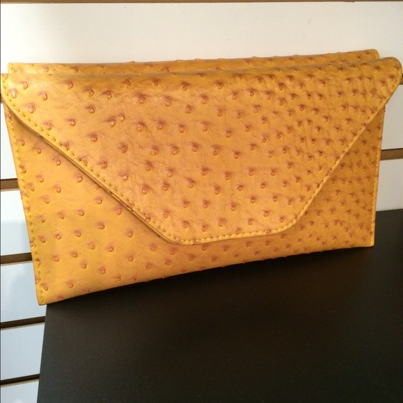 Ostrich look gold clutch