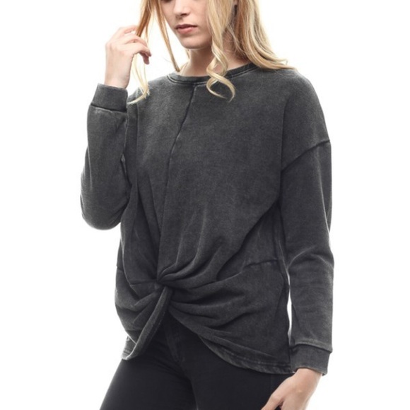 Boutique Tops - 🎉HP🎉 Stone Washed Knotted Sweatshirt - size S