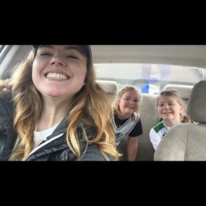 Meet your Posher, Rachel