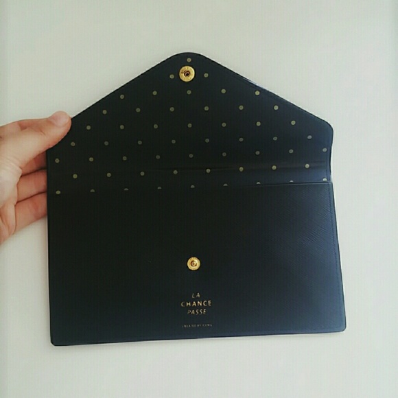 Sold !!! Very small clutch - Picture 3 of 3