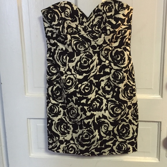 SOLD- Black strapless dress