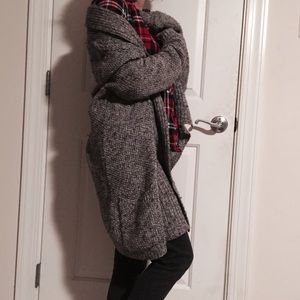 Pins & Needles Thick Gray/Black Slouchy Cardigan