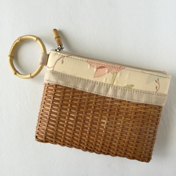 Rattan clutch wristlet
