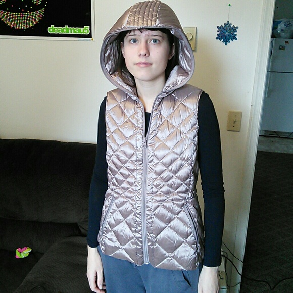 Bernardo shimmering bronze vest with down